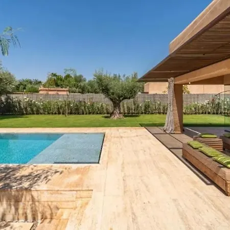 Buzyparty Pool *